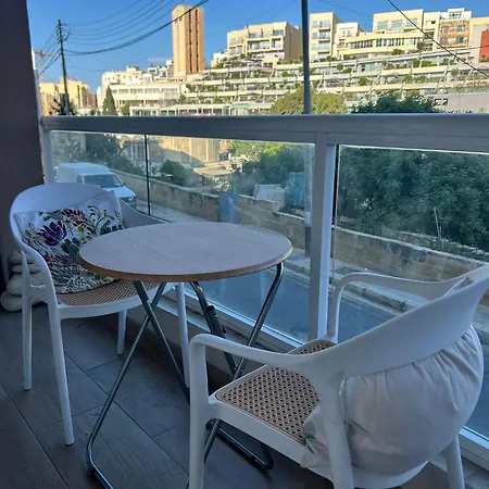 Casa Spinola San Ġiljan