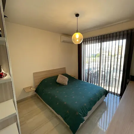 Spinola Apartment